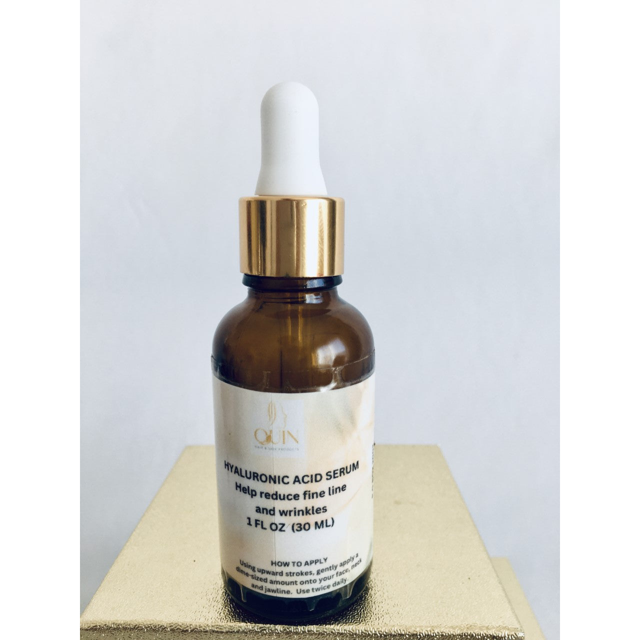 AA119  HYALURONIC ACID ANTI-AGING SERUM Quin Skin Care